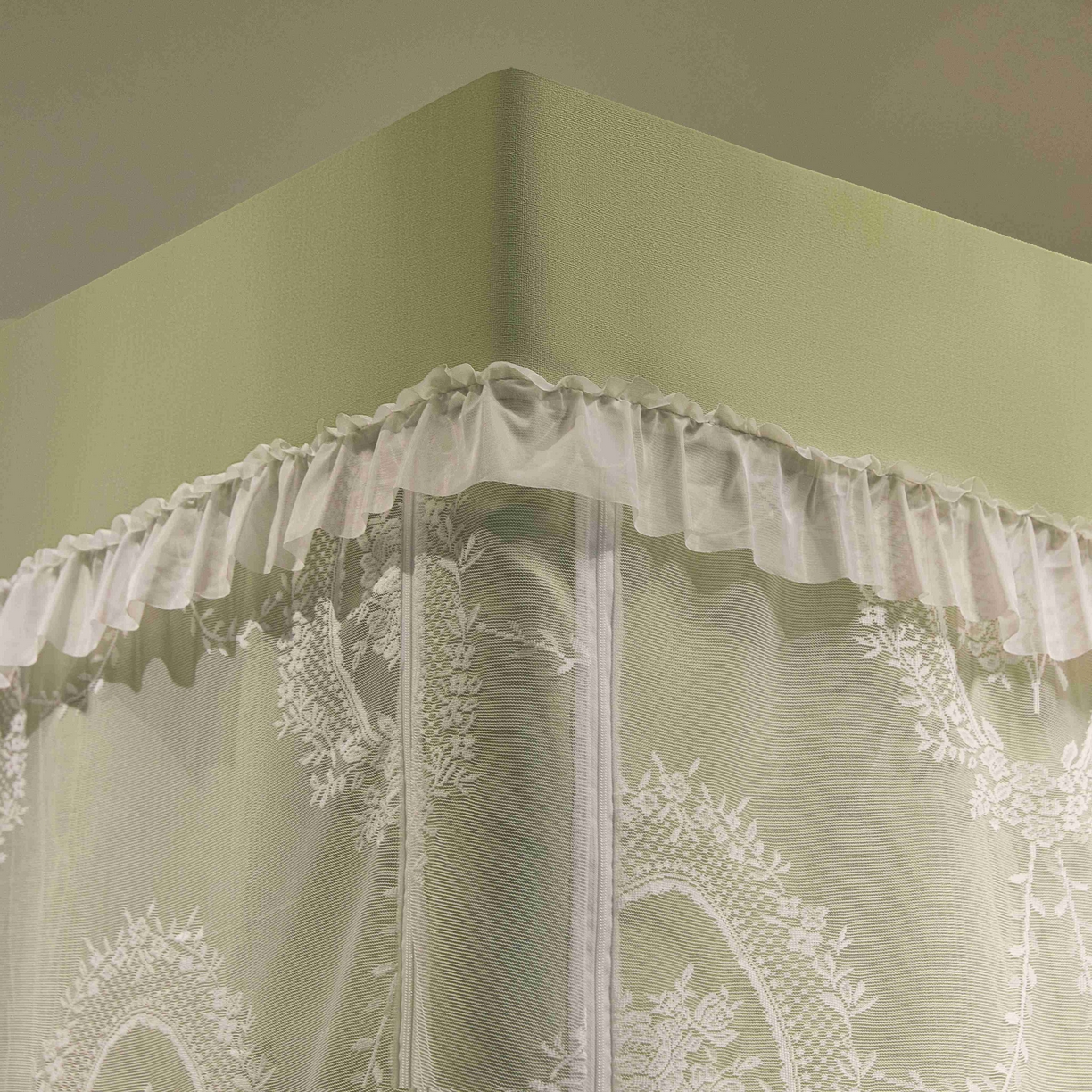 91家纺网 家纺一手货源 找家纺 卓尔居 2025新款学生遮光唯美蕾丝床帘-朝颜 朝颜-绿