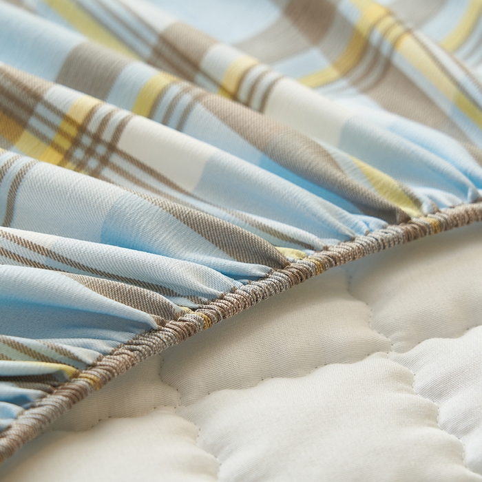 91家纺网 家纺一手货源 找家纺 小萌虎2025新款无印风格水洗棉麻夹棉床笠 简格-简兮蓝