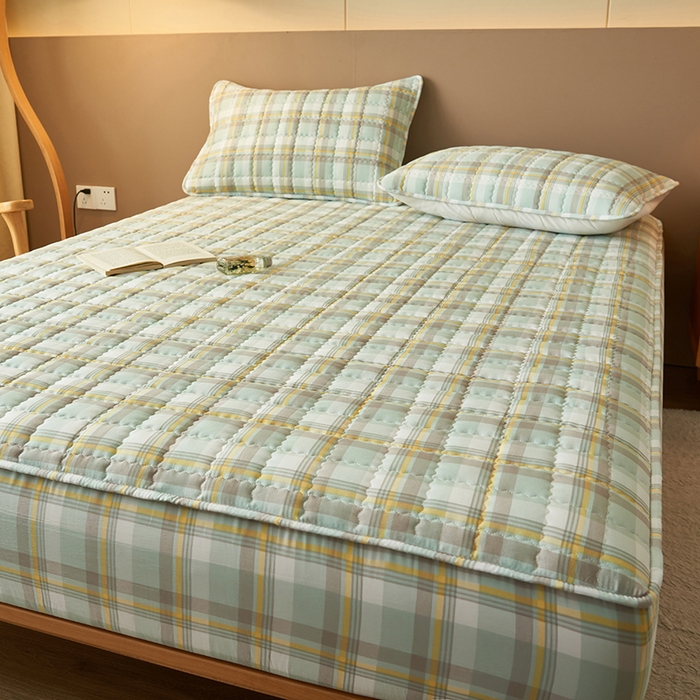 91家纺网 家纺一手货源 找家纺 小萌虎2025新款无印风格水洗棉麻夹棉床笠 简格-简兮绿