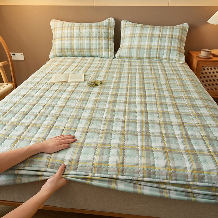 91家纺网 家纺一手货源 找家纺 小萌虎2025新款无印风格水洗棉麻夹棉床笠 简格-简兮绿