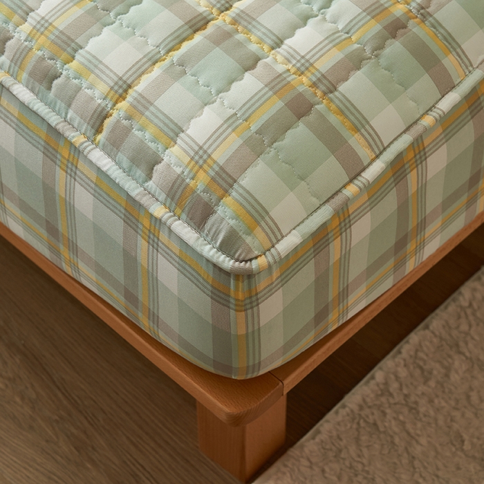 91家纺网 家纺一手货源 找家纺 小萌虎2025新款无印风格水洗棉麻夹棉床笠 简格-简兮绿