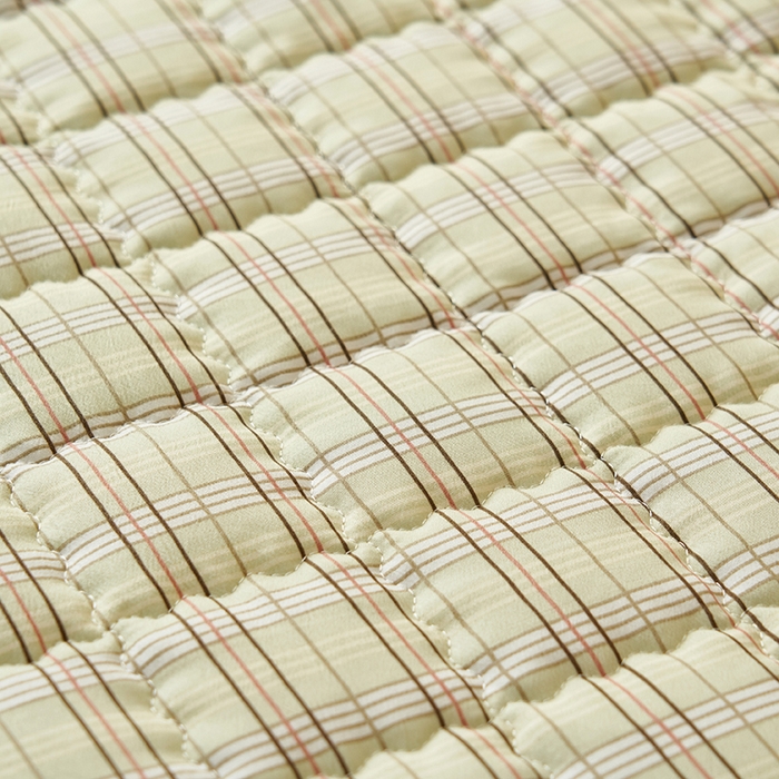 91家纺网 家纺一手货源 找家纺 小萌虎2025新款无印风格水洗棉麻夹棉床笠 绿小格