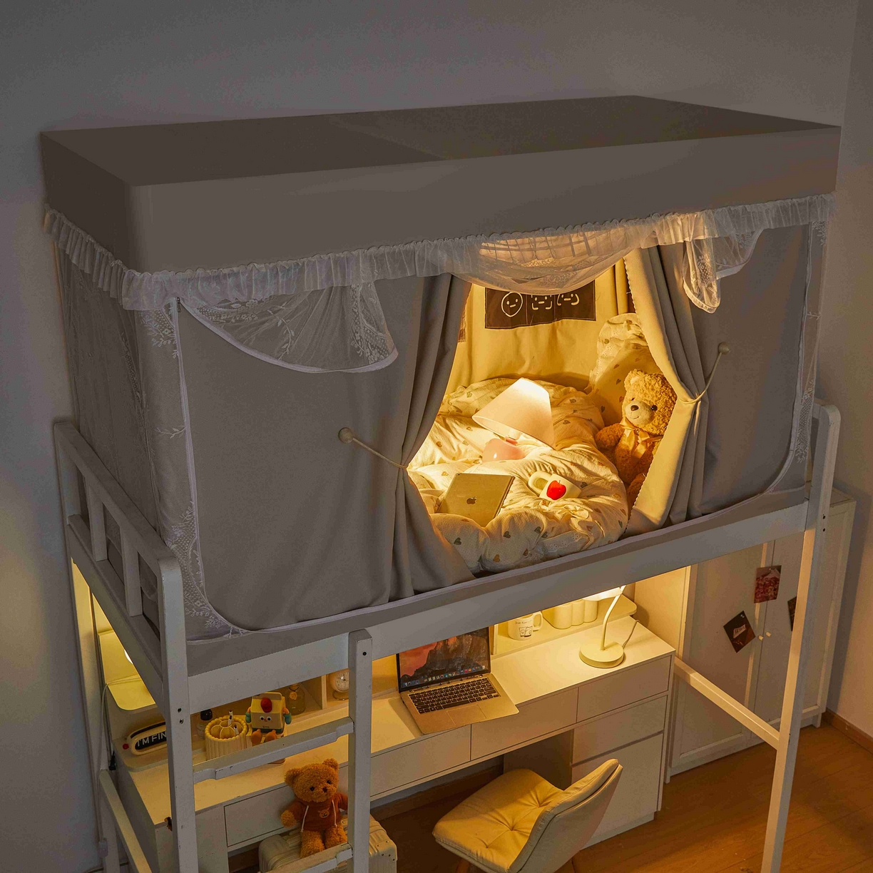 91家纺网 家纺一手货源 找家纺 卓尔居 2025新款学生遮光唯美蕾丝床帘-朝颜 朝颜-米