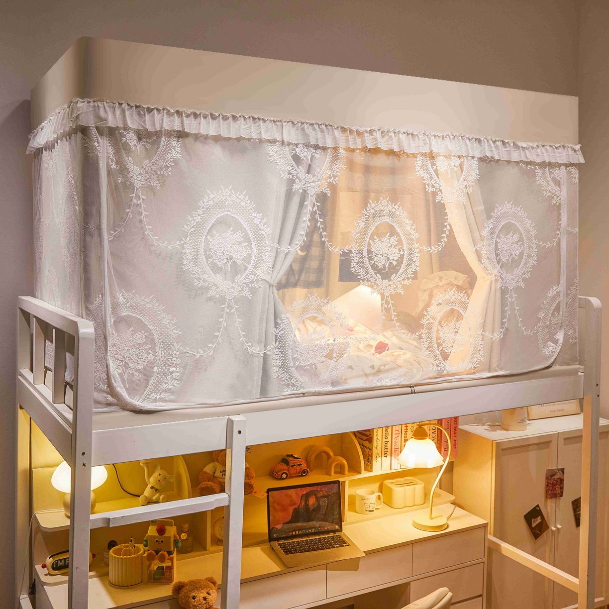 91家纺网 家纺一手货源 找家纺 卓尔居 2025新款学生遮光唯美蕾丝床帘-朝颜 朝颜-米