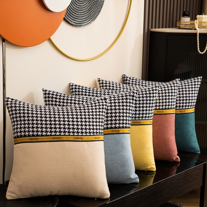 （总）新奇异 2025新款千鸟格拼接抱枕 （支持定制）