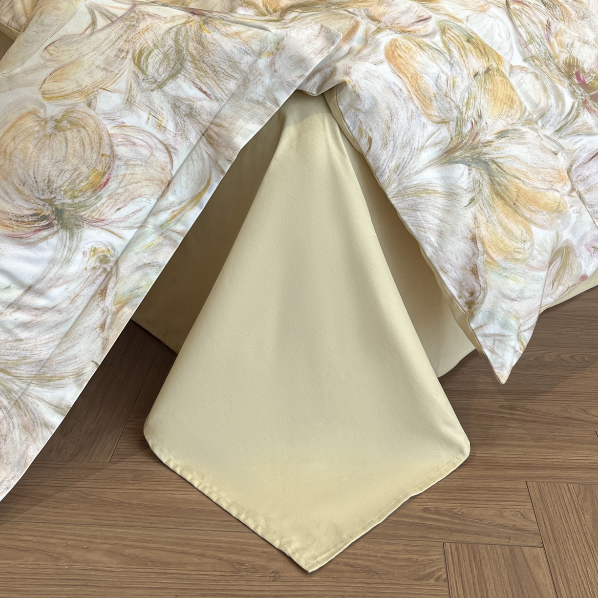 91家纺网 家纺一手货源 找家纺 禾时 2025新款全棉超柔数码印花磨毛四件套（32x21磨毛） 豆蔻年华（黄）