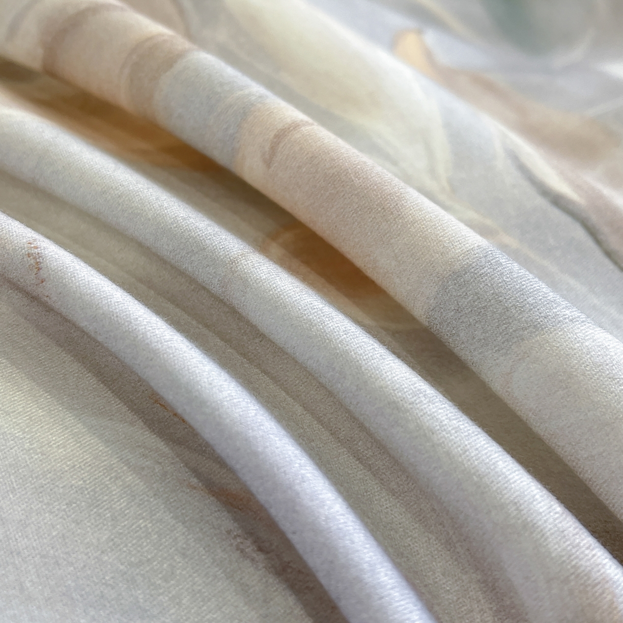 91家纺网 家纺一手货源 找家纺 禾时 2025新款全棉超柔数码印花磨毛四件套（32x21磨毛） 花期（咖）