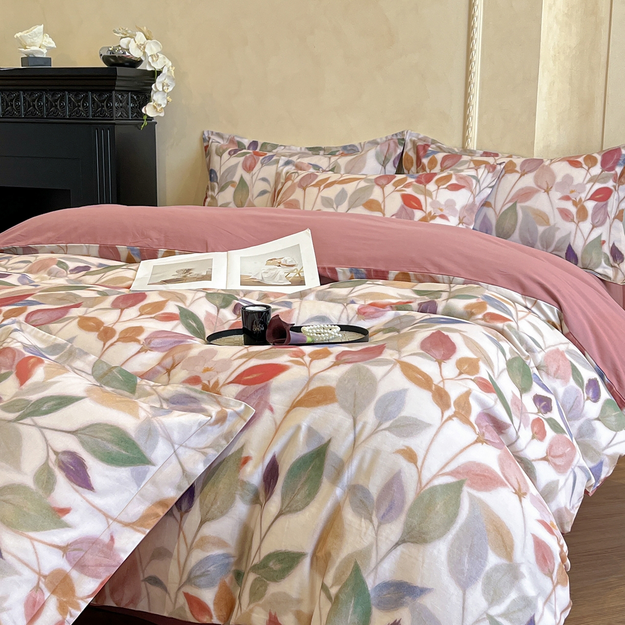 91家纺网 家纺一手货源 找家纺 禾时 2025新款全棉超柔数码印花磨毛四件套（32x21磨毛） 景秋（红）