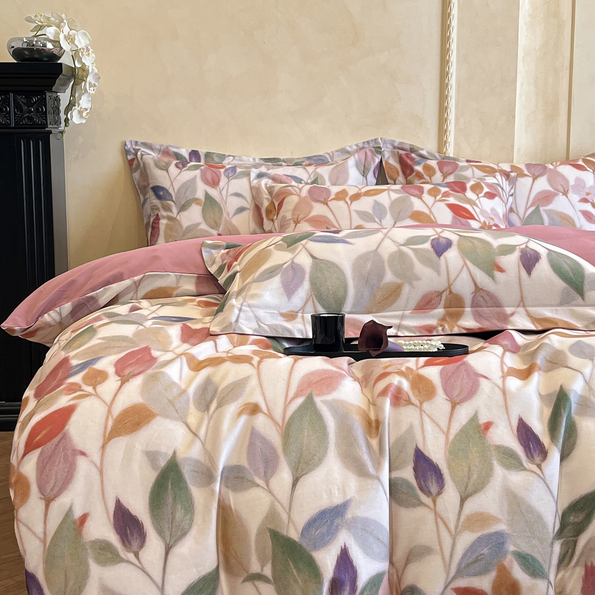 91家纺网 家纺一手货源 找家纺 禾时 2025新款全棉超柔数码印花磨毛四件套（32x21磨毛） 景秋（红）