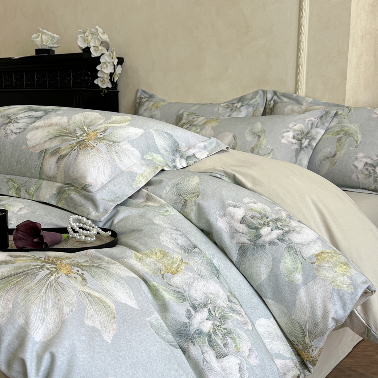 91家纺网 家纺一手货源 找家纺 禾时 2025新款全棉超柔数码印花磨毛四件套（32x21磨毛） 漫隐时光（兰）