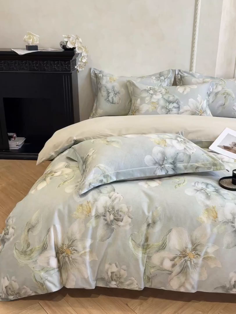 91家纺网 家纺一手货源 找家纺 禾时 2025新款全棉超柔数码印花磨毛四件套（32x21磨毛） 漫隐时光（兰）