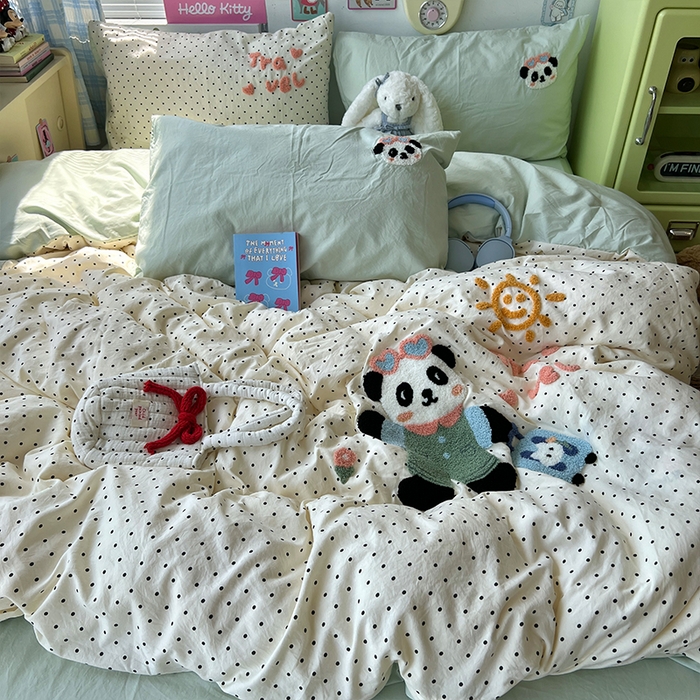 91家纺网 家纺一手货源 找家纺 原素 2025学生季少女心毛巾绣四件套 熊猫去旅行