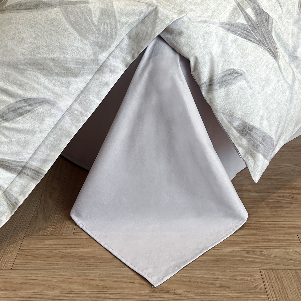 91家纺网 家纺一手货源 找家纺 禾时 2025新款全棉超柔数码印花磨毛四件套（32x21磨毛） 轻风徐来（紫）