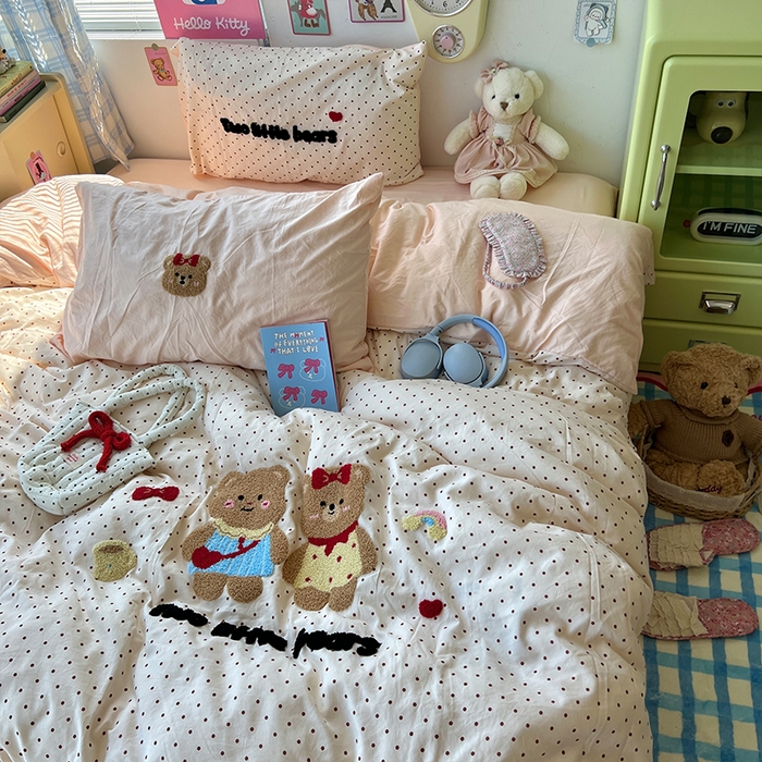 91家纺网 家纺一手货源 找家纺 原素 2025学生季少女心毛巾绣四件套 熊熊好闺蜜