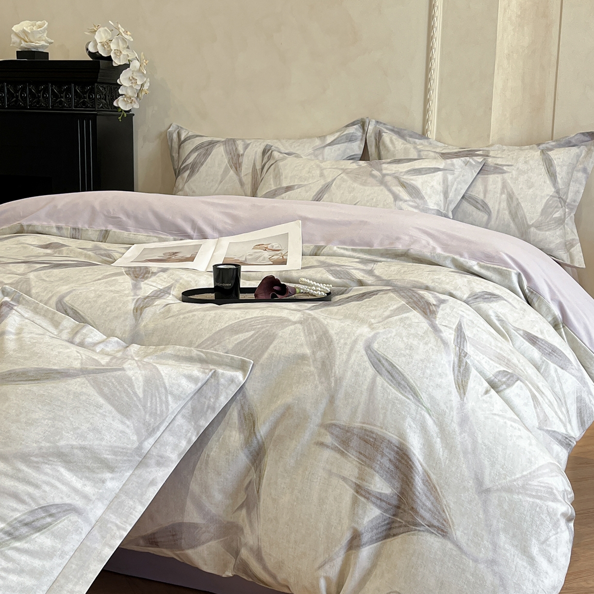 91家纺网 家纺一手货源 找家纺 禾时 2025新款全棉超柔数码印花磨毛四件套（32x21磨毛） 轻风徐来（紫）