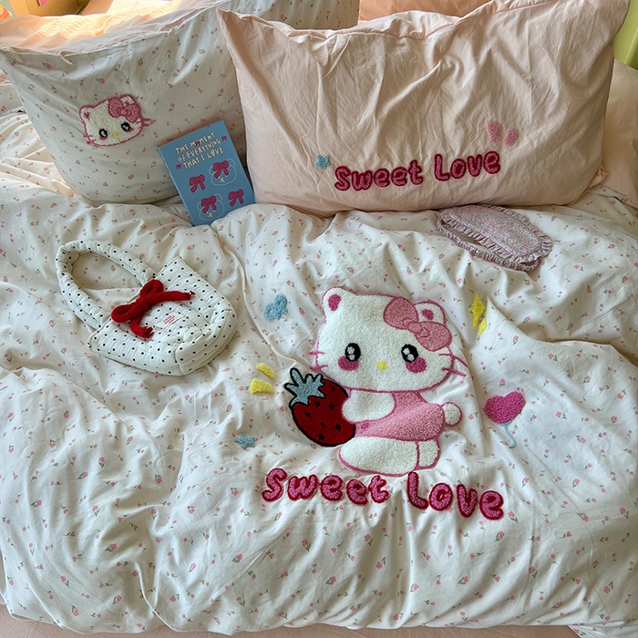 91家纺网 家纺一手货源 找家纺 原素 2025学生季少女心毛巾绣四件套 草莓猫猫