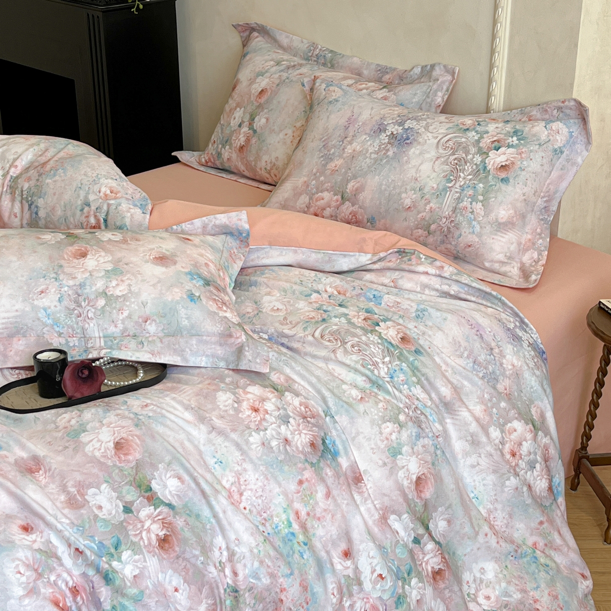 91家纺网 家纺一手货源 找家纺 禾时 2025新款全棉超柔数码印花磨毛四件套（32x21磨毛） 倾城花恋（粉）