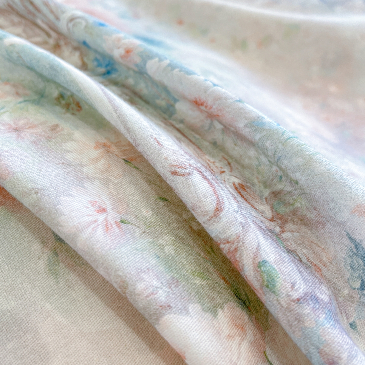 91家纺网 家纺一手货源 找家纺 禾时 2025新款全棉超柔数码印花磨毛四件套（32x21磨毛） 倾城花恋（粉）