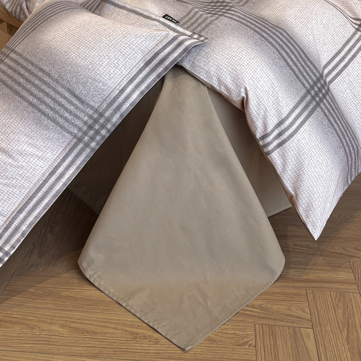 91家纺网 家纺一手货源 找家纺 禾时 2025新款全棉超柔数码印花磨毛四件套（32x21磨毛） 山岛（咖）