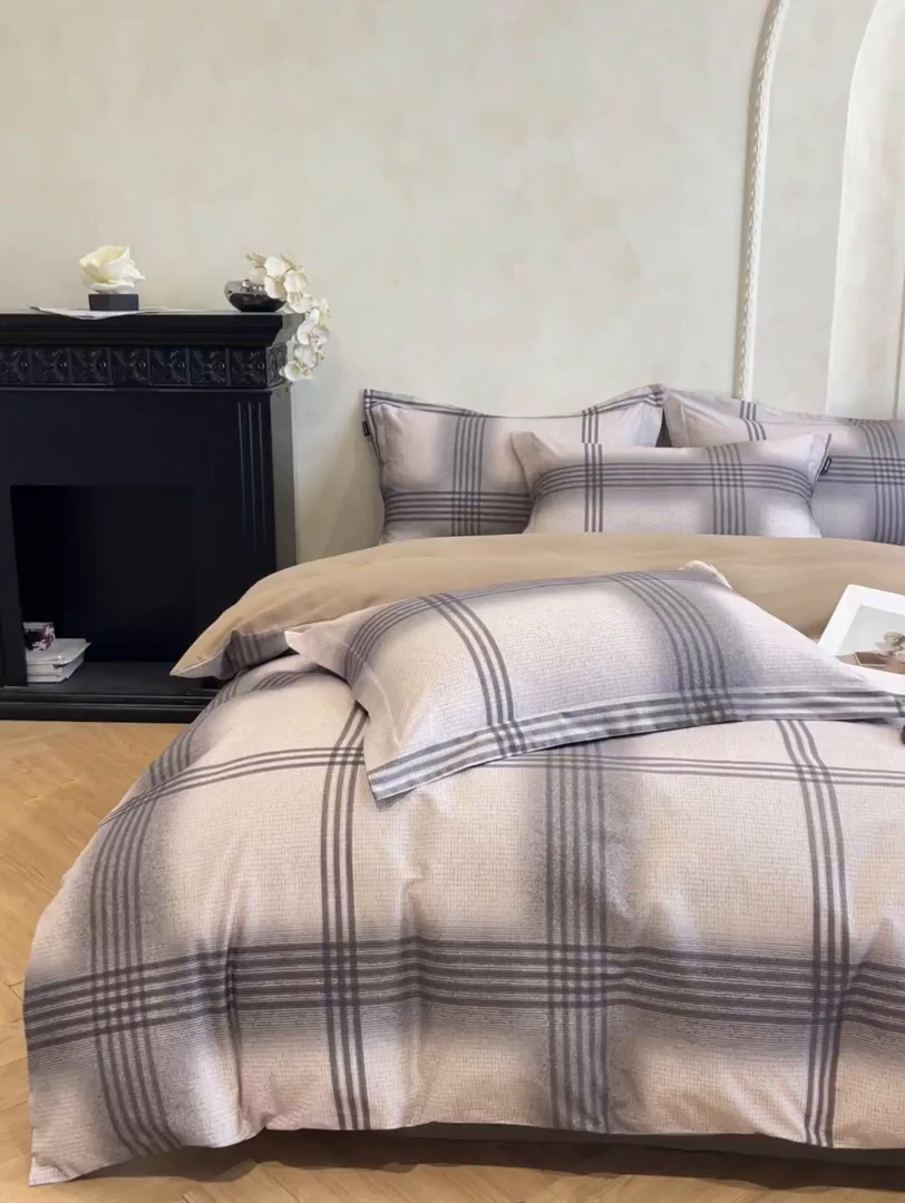 91家纺网 家纺一手货源 找家纺 禾时 2025新款全棉超柔数码印花磨毛四件套（32x21磨毛） 山岛（咖）