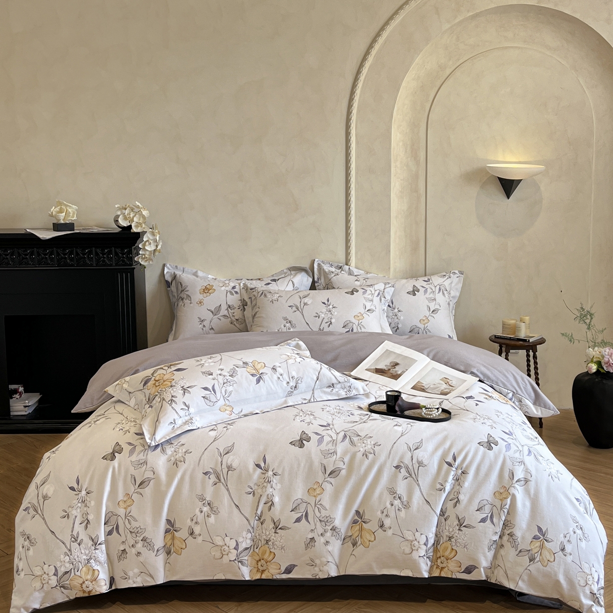 91家纺网 家纺一手货源 找家纺 禾时 2025新款全棉超柔数码印花磨毛四件套（32x21磨毛） 硕朵（灰）