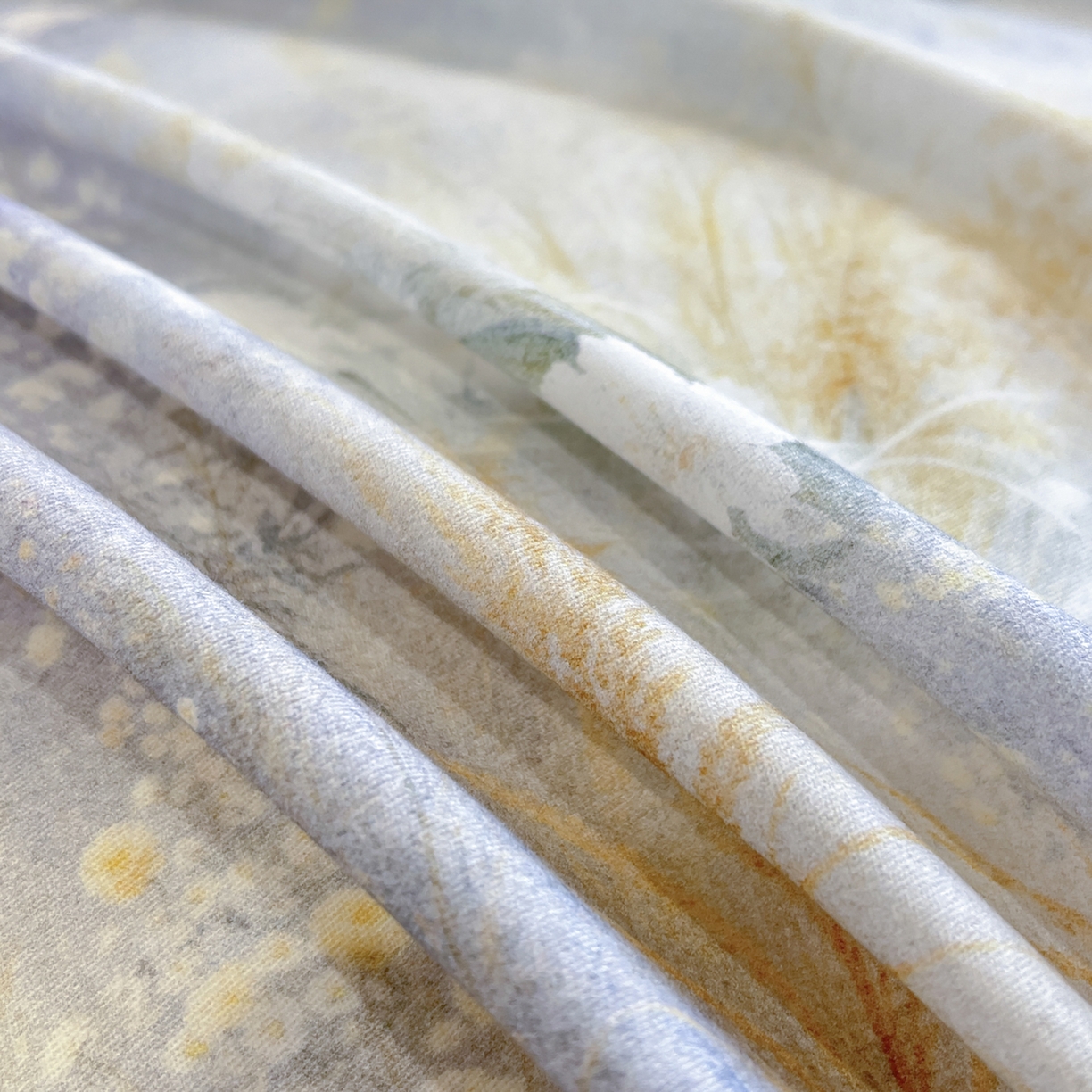 91家纺网 家纺一手货源 找家纺 禾时 2025新款全棉超柔数码印花磨毛四件套（32x21磨毛） 望野集（灰）