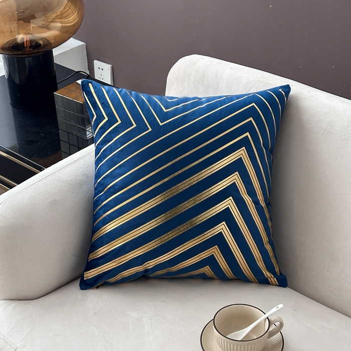 91家纺网 家纺一手货源 找家纺 （总）新奇异 2025新款山峰烫金抱枕