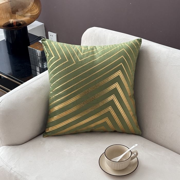 91家纺网 家纺一手货源 找家纺 （总）新奇异 2025新款山峰烫金抱枕