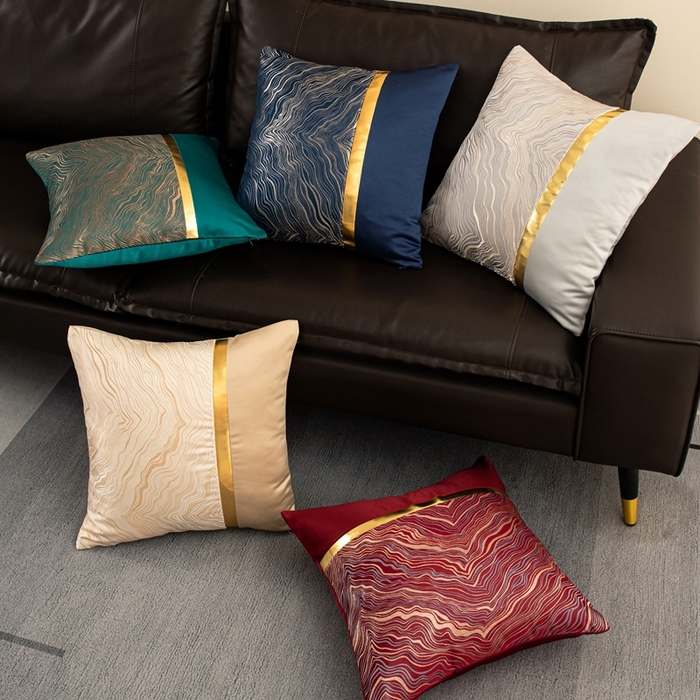 91家纺网 家纺一手货源 找家纺 新奇异 2025新款新中式肌理纹抱枕 组合图仅供展示