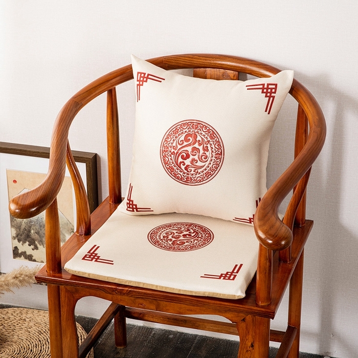 新奇异 2025新款高弹pp棉新中式坐垫+抱枕 福禄富贵-白