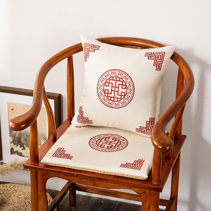 新奇异 2025新款高弹pp棉新中式坐垫+抱枕 洪福齐天-白