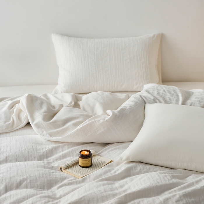 91家纺网 家纺一手货源 找家纺 梦享生活家居 2025新款白色全棉肌理纹提花四件套 简云