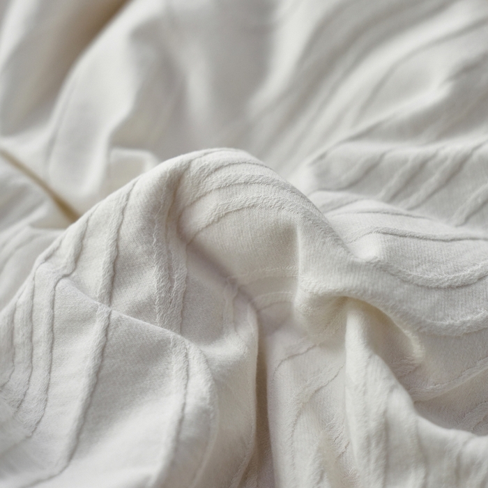 91家纺网 家纺一手货源 找家纺 梦享生活家居 2025新款白色全棉肌理纹提花四件套 流年