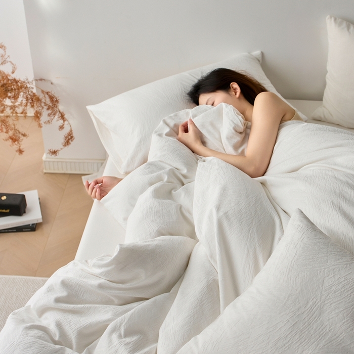 91家纺网 家纺一手货源 找家纺 梦享生活家居 2025新款白色全棉肌理纹提花四件套 莫语