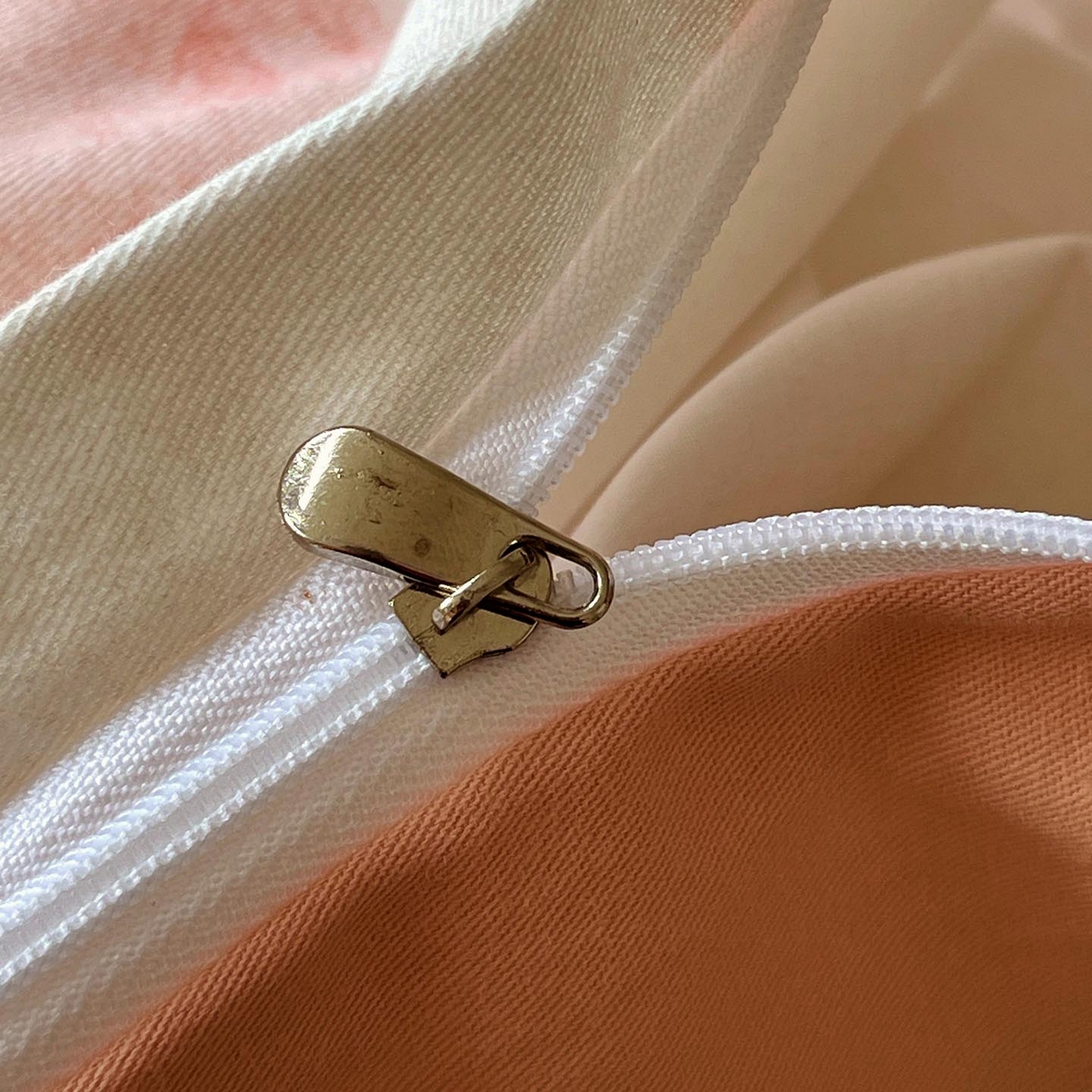 91家纺网 家纺一手货源 找家纺 慕希家纺 2025新款疆大白全棉纯棉加厚生态磨毛四件套 夕雾