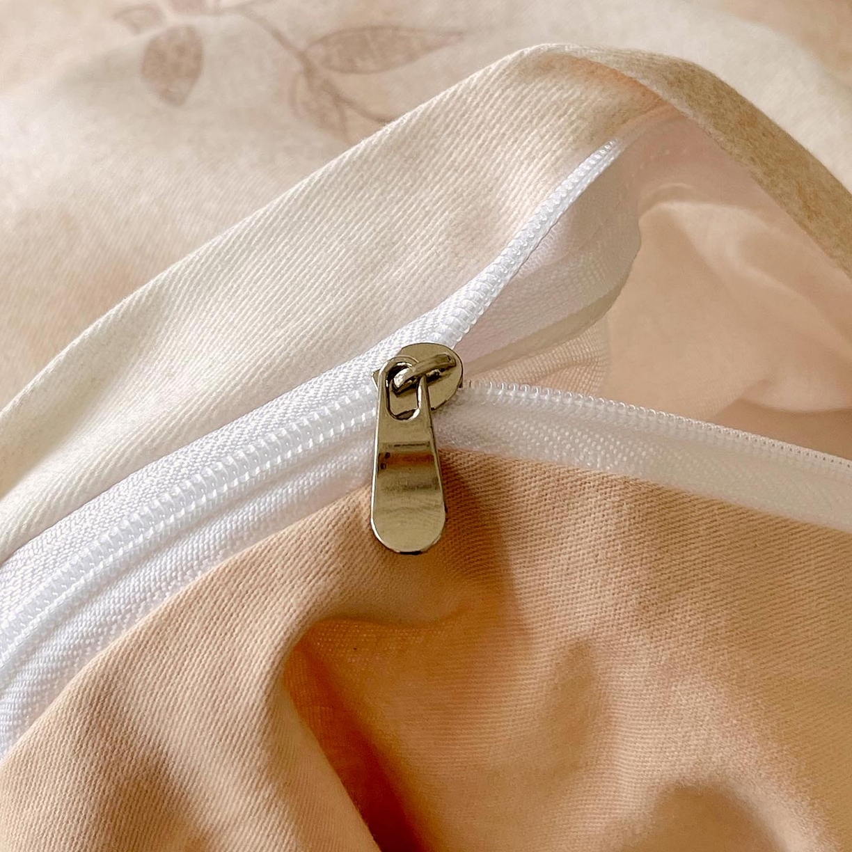 91家纺网 家纺一手货源 找家纺 慕希家纺 2025新款疆大白全棉纯棉加厚生态磨毛四件套 杏花微雨