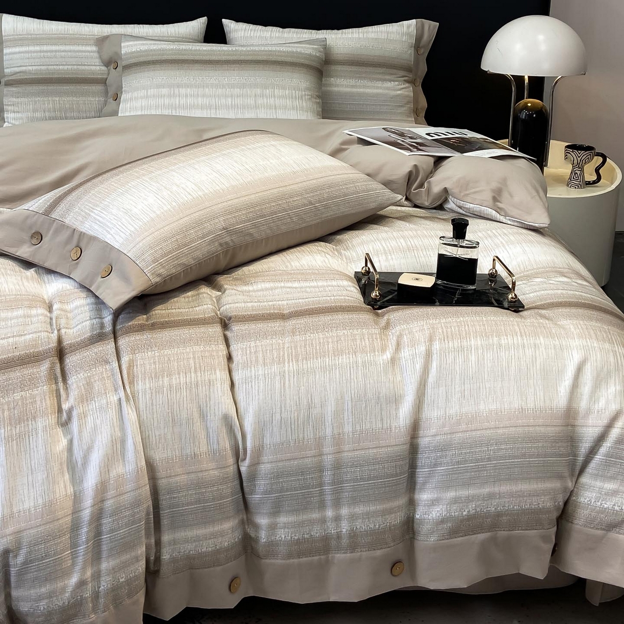 91家纺网 家纺一手货源 找家纺 慕希家纺 2025新款全棉纯棉轻奢加厚磨毛纽扣款四件套 光遇-咖