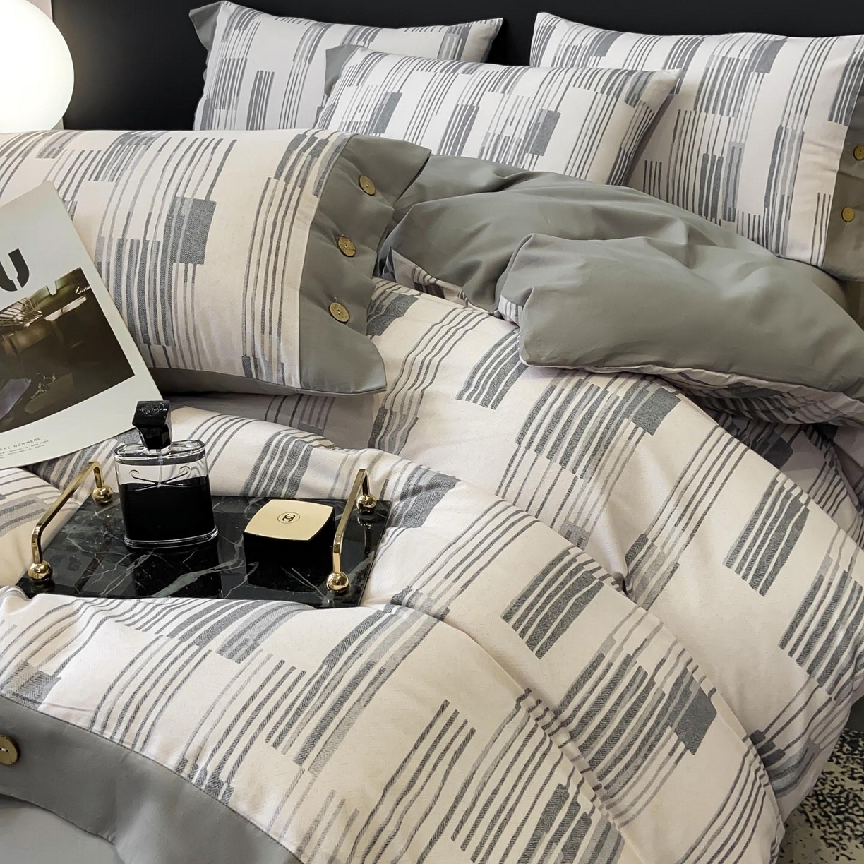 91家纺网 家纺一手货源 找家纺 慕希家纺 2025新款全棉纯棉轻奢加厚磨毛纽扣款四件套 品思-灰