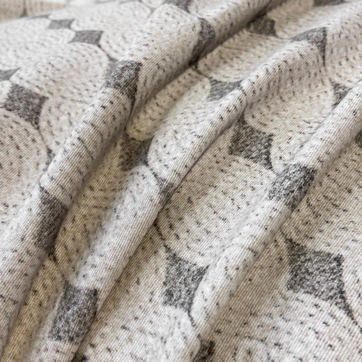 91家纺网 家纺一手货源 找家纺 慕希家纺 2025新款全棉纯棉轻奢加厚磨毛纽扣款四件套 拾光-灰