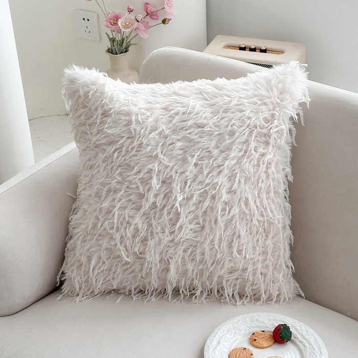 91家纺网 家纺一手货源 找家纺 （总）新奇异 2025新款羽毛绒抱枕靠垫