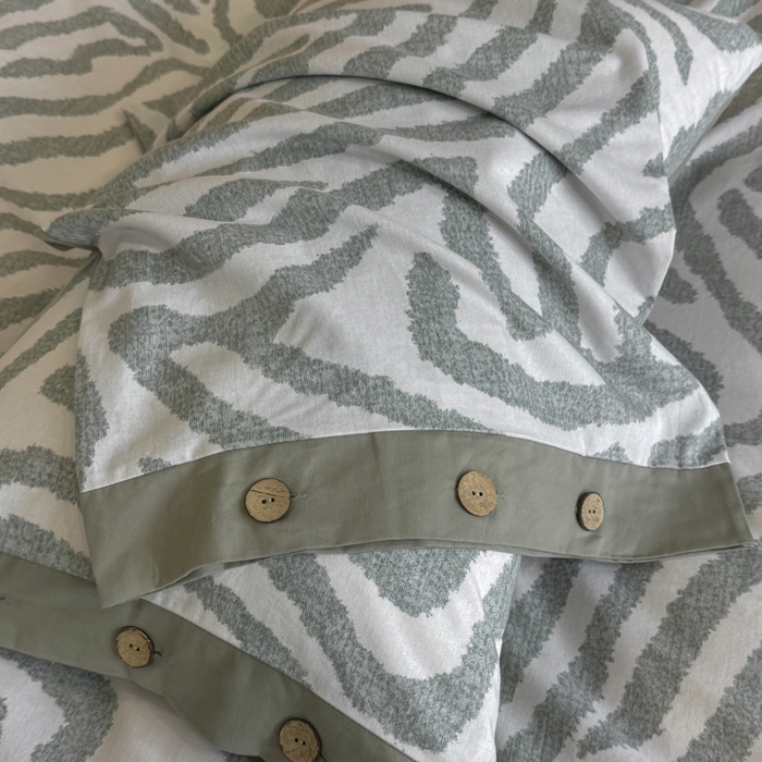 91家纺网 家纺一手货源 找家纺 慕希家纺 2025新款全棉纯棉轻奢加厚磨毛纽扣款四件套 马德里-绿