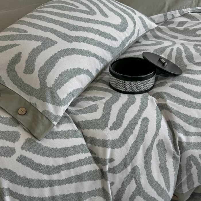 91家纺网 家纺一手货源 找家纺 慕希家纺 2025新款全棉纯棉轻奢加厚磨毛纽扣款四件套 马德里-绿