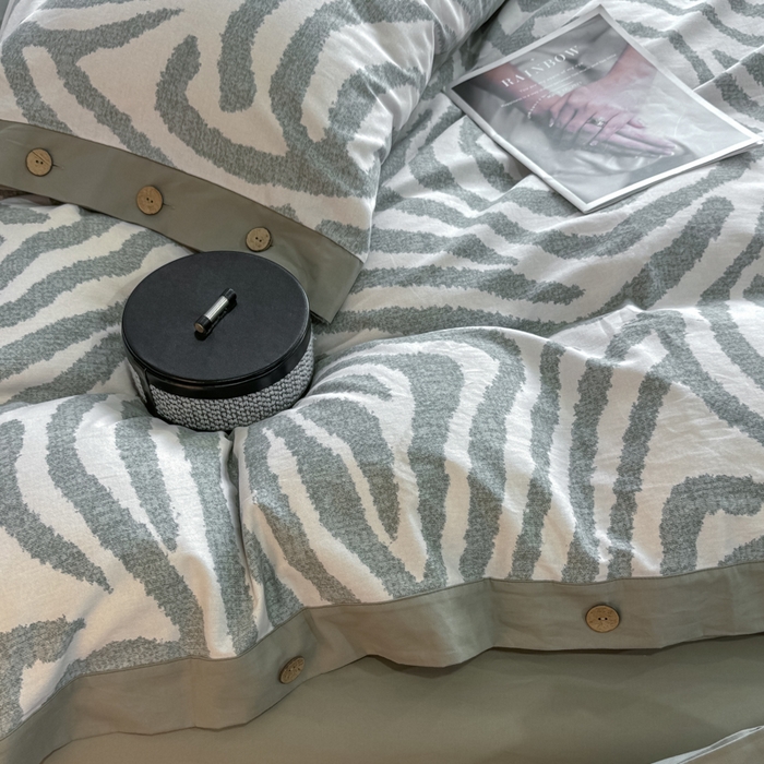 91家纺网 家纺一手货源 找家纺 慕希家纺 2025新款全棉纯棉轻奢加厚磨毛纽扣款四件套 马德里-绿