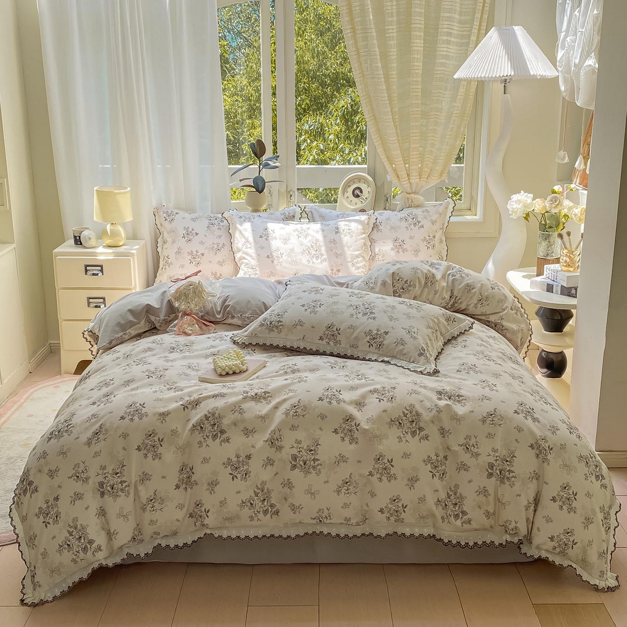 91家纺网 家纺一手货源 找家纺 慕希家纺 2025新款全棉纯棉加厚赫本风花边磨毛四件套 雷雅-黄