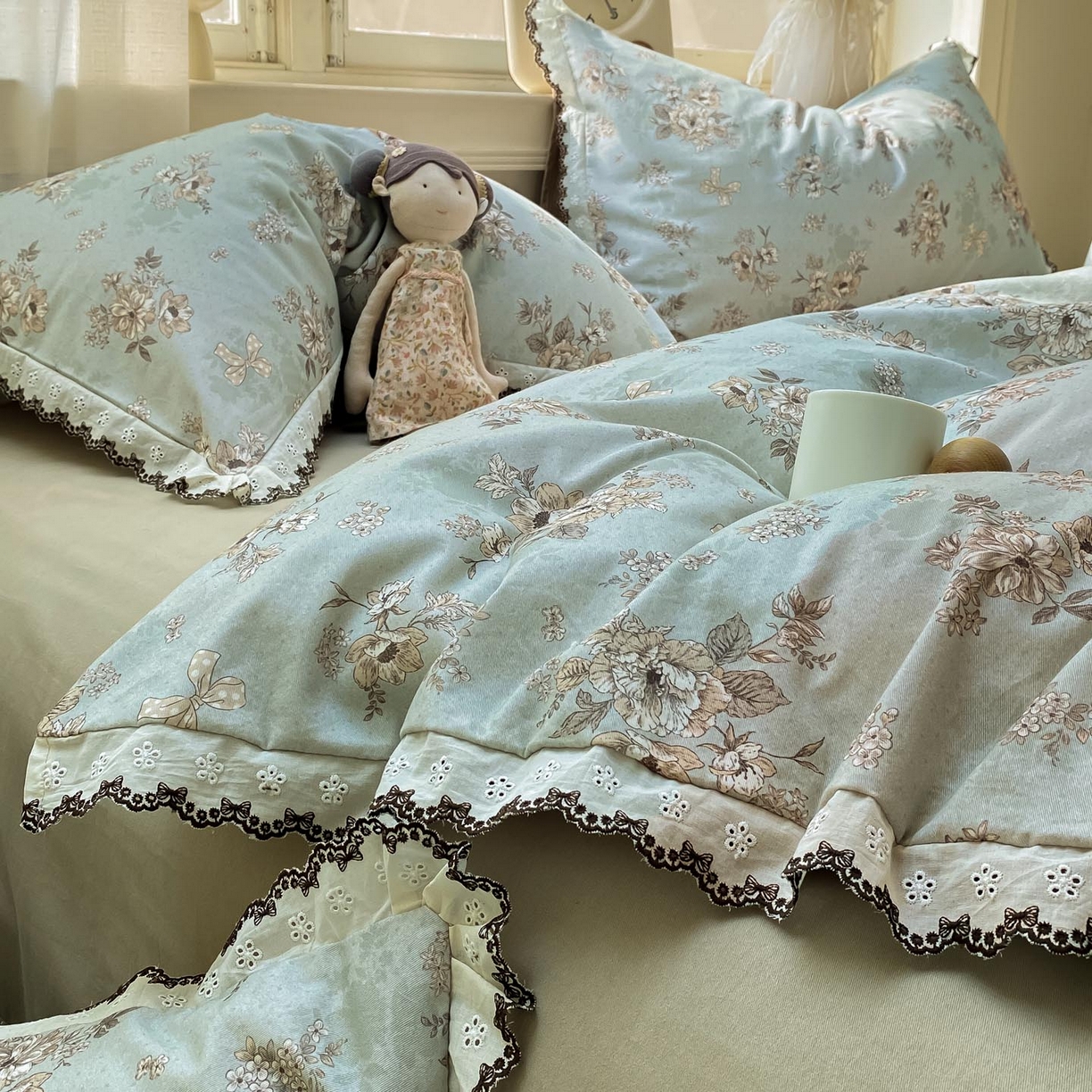 91家纺网 家纺一手货源 找家纺 慕希家纺 2025新款全棉纯棉加厚赫本风花边磨毛四件套 雷亚-绿