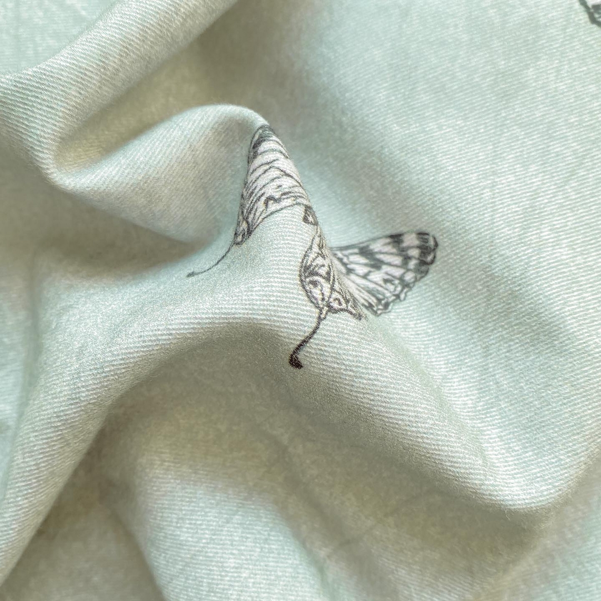 91家纺网 家纺一手货源 找家纺 慕希家纺 2025新款全棉纯棉加厚赫本风花边磨毛四件套 梦蝶-绿