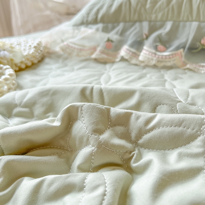 91家纺网 家纺一手货源 找家纺 麒豆豆 2025新款全棉蕾丝边床裙款床笠-晨暮花间 晨暮花间-麦绿