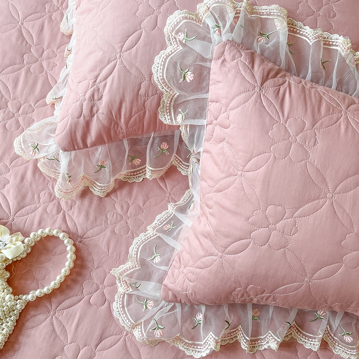 91家纺网 家纺一手货源 找家纺 麒豆豆 2025新款全棉蕾丝边床裙款床笠-晨暮花间 晨暮花间-绯红