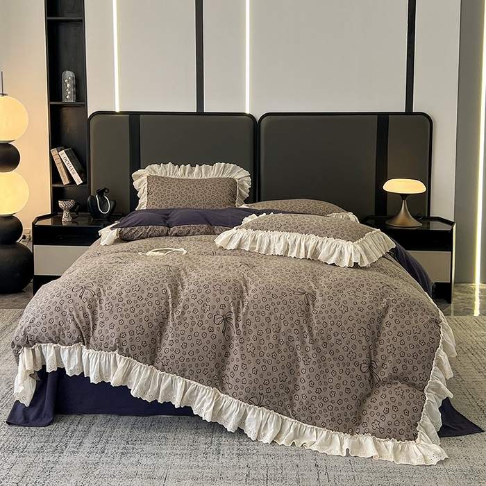 91家纺网 家纺一手货源 找家纺 亨通家纺 2025新款原麻镂空宽花边四件套-花卉系列 蝴蝶结花-蓝