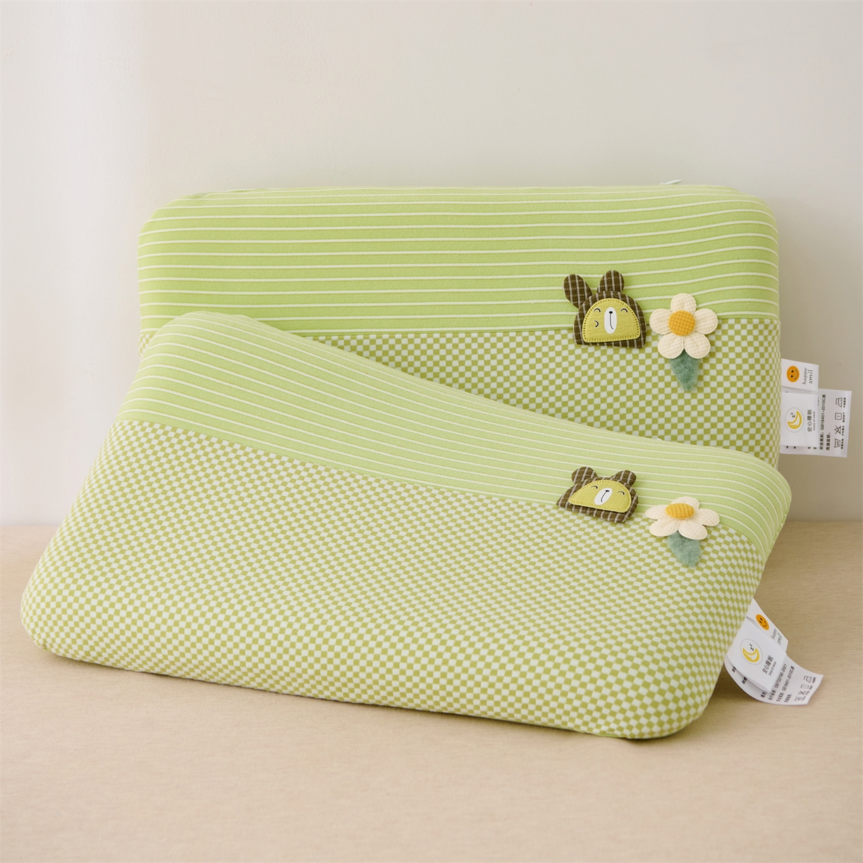 91家纺网 家纺一手货源 找家纺 大熊枕芯 2025新款童趣儿童款记忆枕面包枕头枕芯 花小兔-绿 30x50cm/只